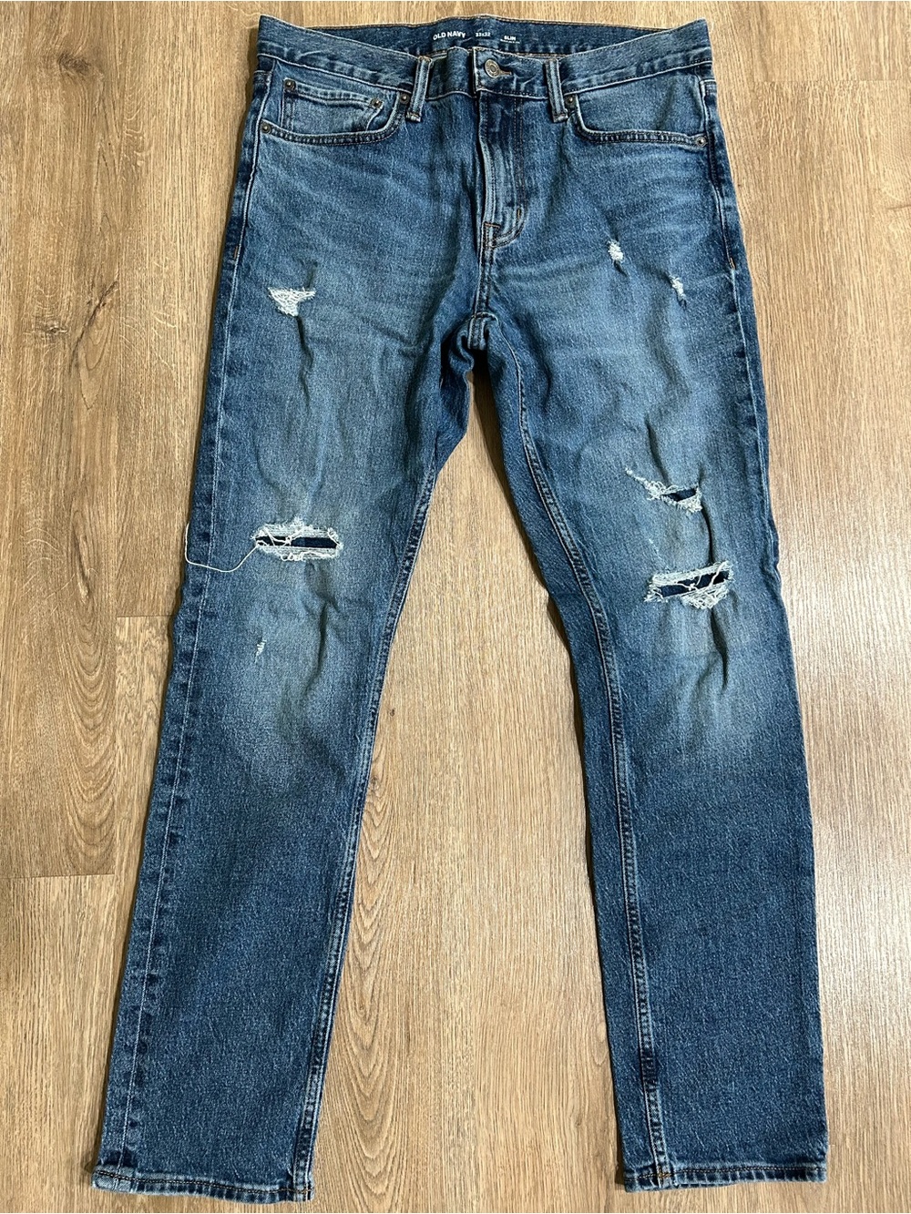 Old Navy Men’s Ripped Jeans